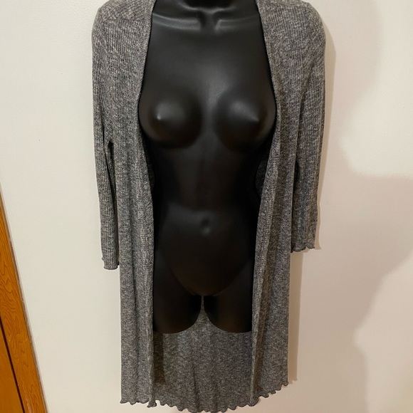 G by Guess Gray Cardigan - Picture 2 of 5